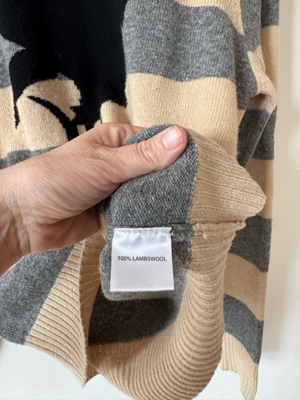 Burro London Camel and Gray Striped Lambswool Shark Crewneck Sweater L - Picture 7 of 7